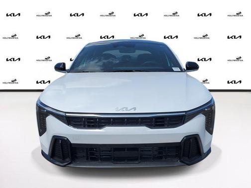 2025 Kia K4 GT-Line Turbo