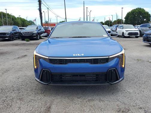 2025 Kia K4 GT-Line Turbo