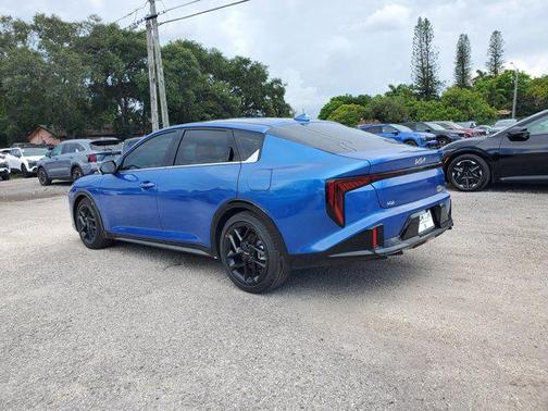 2025 Kia K4 GT-Line Turbo