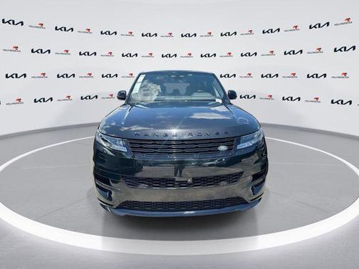 2024 Land Rover Range Rover Sport SE