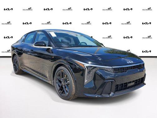 2025 Kia K4 GT-Line Turbo