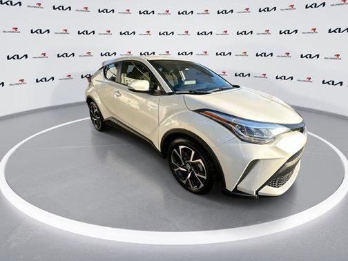 2021 Toyota C-HR XLE