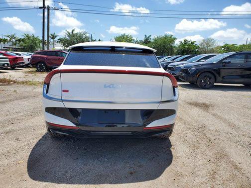 2025 Kia EV6 Light Long Range
