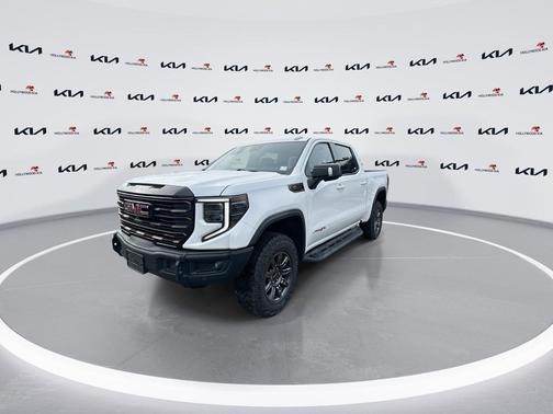 Summit White 2024 GMC Sierra 1500 AT4X