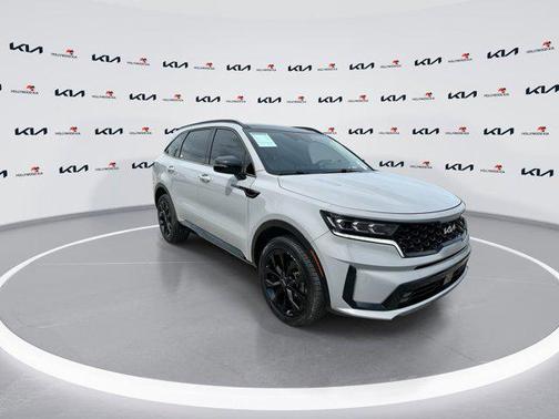 Wolf Gray 2022 Kia Sorento SX