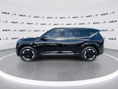 2024 Kia EV9 Land