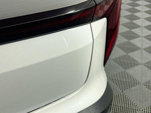 Snow White Pearl 2026 Kia K4 LX