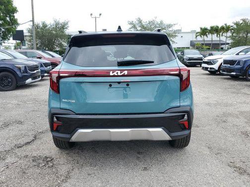 2025 Kia Seltos S