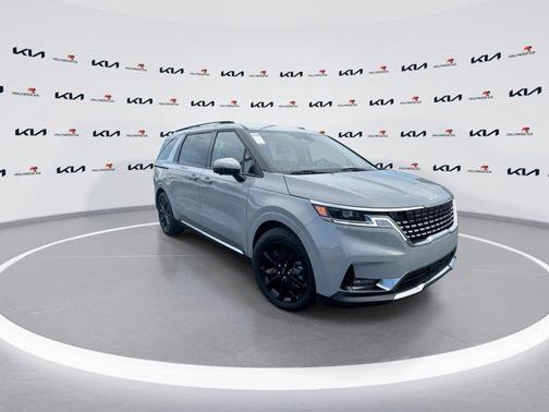 2024 Kia Carnival SX
