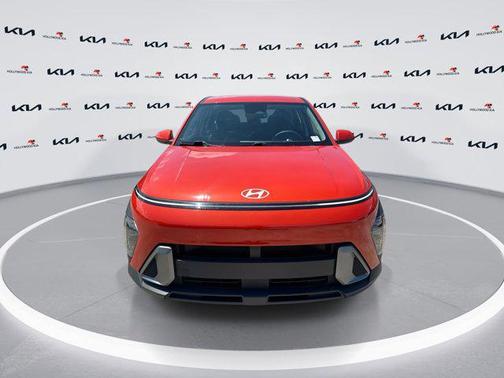 Soultronic Orange Pearl 2024 Hyundai KONA SE