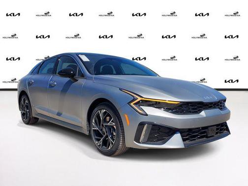 2025 Kia K5 GT-Line