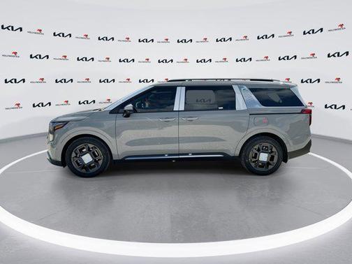 Ceramic Silver 2026 Kia Carnival SX