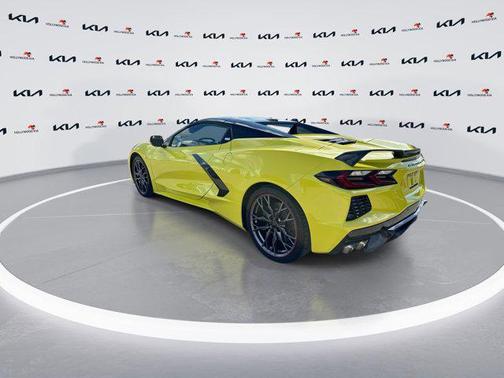 Accelerate Yellow Metallic 2023 Chevrolet Corvette Stingray w/1LT