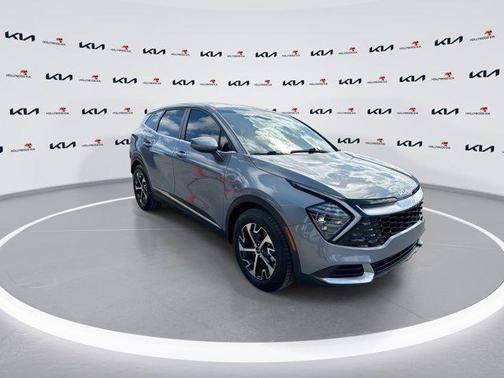 2024 Kia Sportage EX