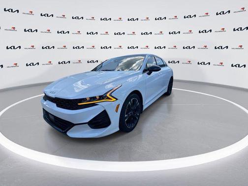 2022 Kia K5 GT-Line