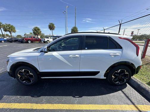 2023 Kia Niro EV Wind