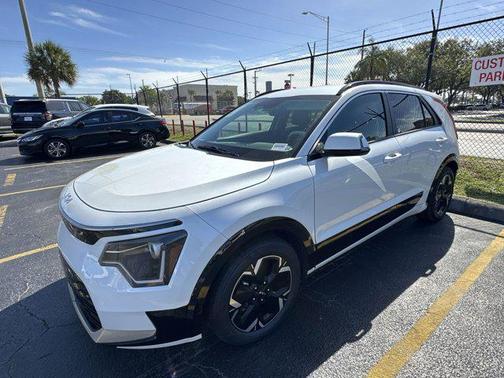 2023 Kia Niro EV Wind