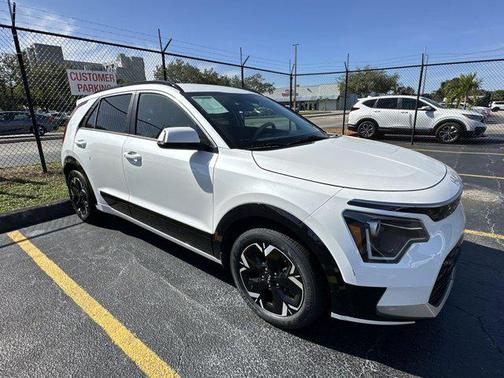 2023 Kia Niro EV Wind