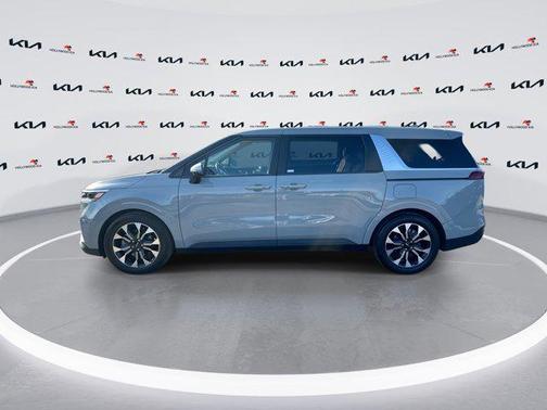 Ceramic Silver 2024 Kia Carnival EX