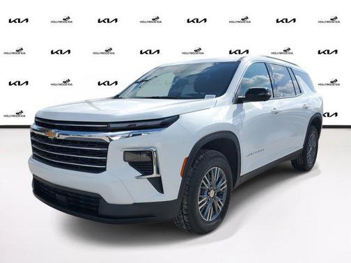 2024 Chevrolet Traverse LT