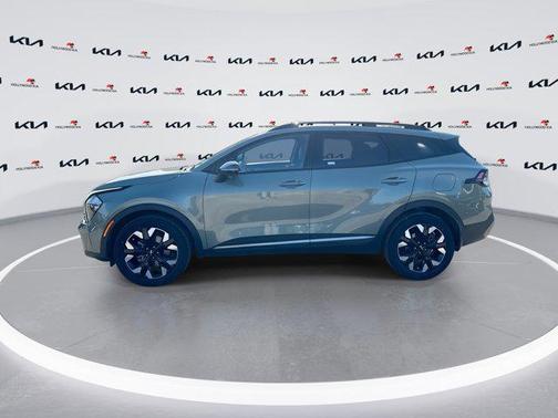 Jungle Green 2023 Kia Sportage X-Line