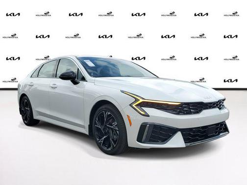 2025 Kia K5 GT-Line