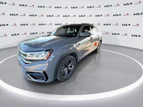 2021 Volkswagen Atlas Cross Sport 3.6L V6 SE w/Technology R-Line