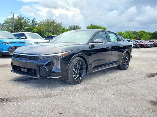 2025 Kia K4 GT-Line Turbo