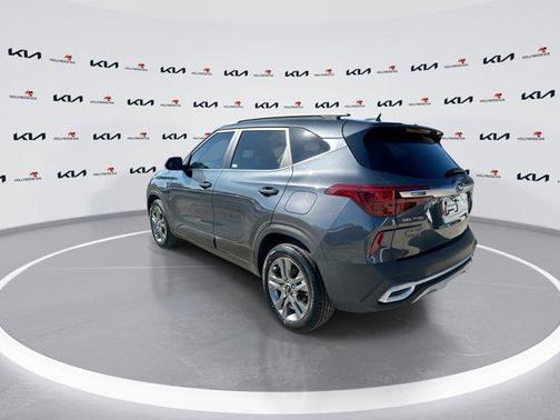 Gravity Gray 2021 Kia Seltos S