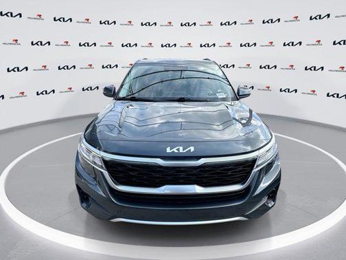 2023 Kia Seltos S