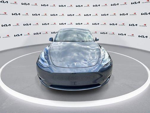 2025 Tesla Model Y Performance Dual Motor All-Wheel Drive