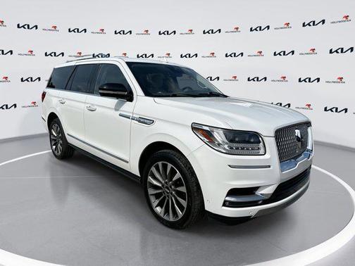 PRISTINE WHITE 2021 Lincoln Navigator Reserve