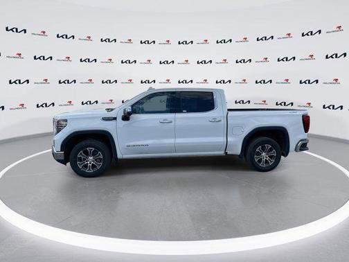 Summit White 2025 GMC Sierra 1500 SLT