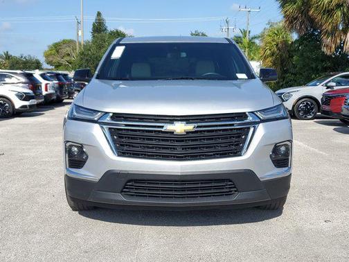 2022 Chevrolet Traverse LS