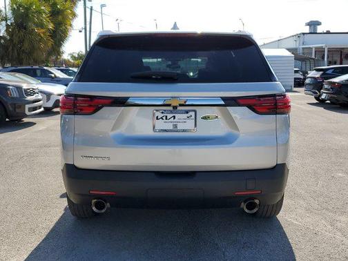 2022 Chevrolet Traverse LS