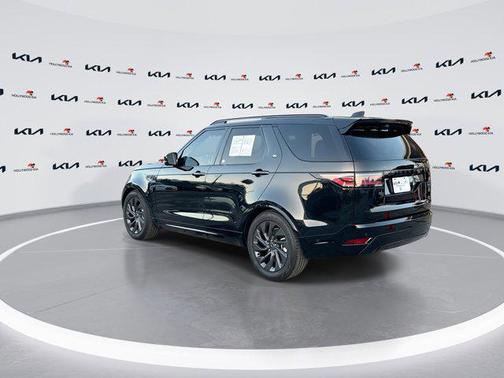 2024 Land Rover Discovery P300 Dynamic SE