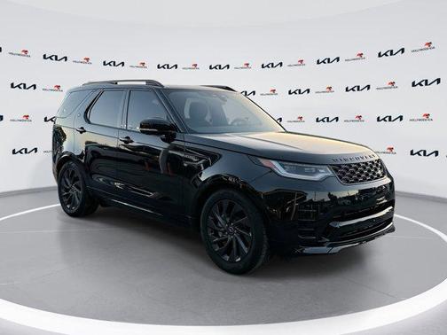 2024 Land Rover Discovery P300 Dynamic SE