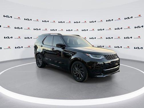 2024 Land Rover Discovery P300 Dynamic SE