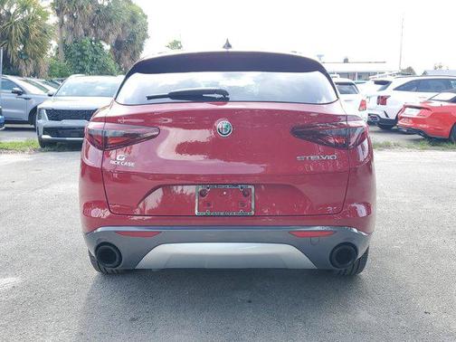 2022 Alfa Romeo Stelvio Ti