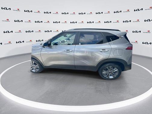 2022 Kia Seltos S