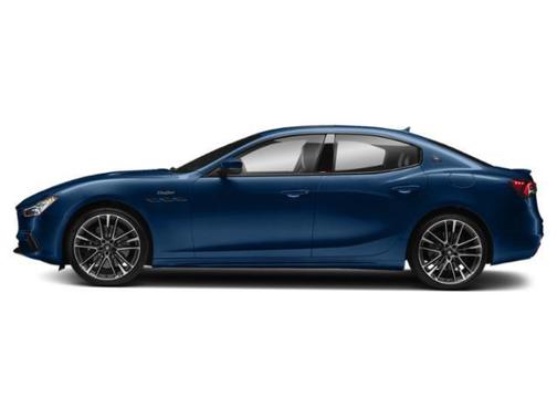Bianco 2021 Maserati Ghibli S