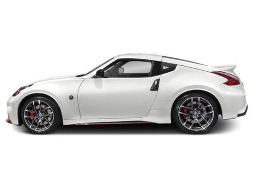 Pearl White 2019 Nissan 370Z NISMO