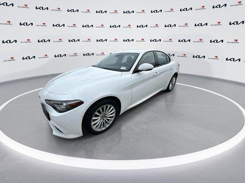 2022 Alfa Romeo Giulia Sprint