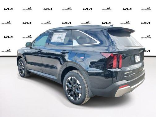 2025 Kia Sorento S