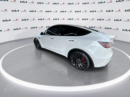 2022 Tesla Model Y Performance Dual Motor All-Wheel Drive