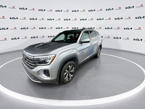 2024 Volkswagen Atlas 2.0T SE