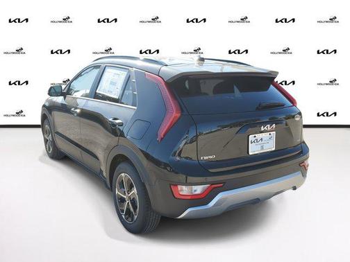 2025 Kia Niro EX