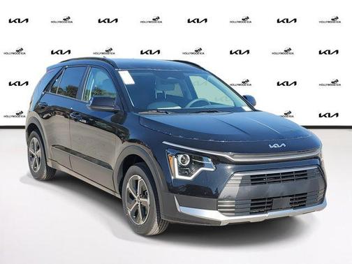 2025 Kia Niro EX