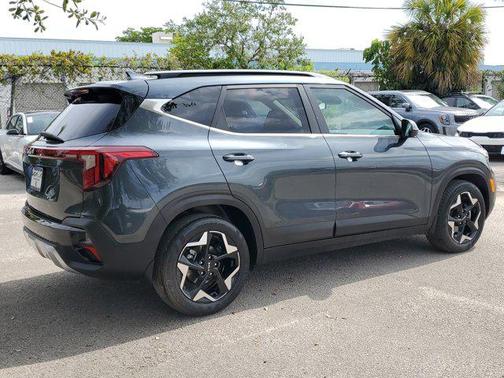 2024 Kia Seltos EX