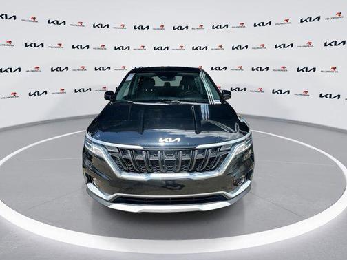 2022 Kia Carnival LXS